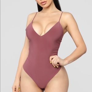 NWT Fashion Nova Sleek and Slay bodysuit